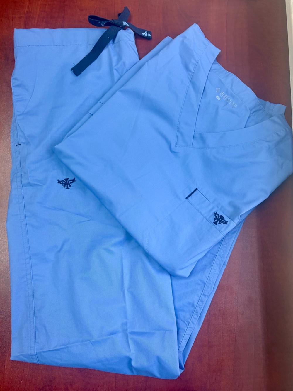 Med Couture scrub set Medium Top Small Bottom